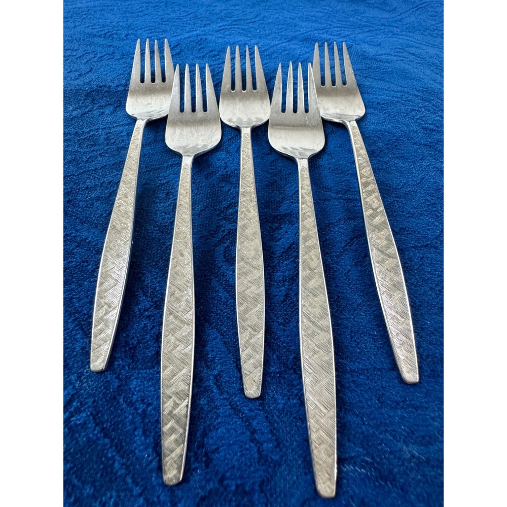 1847 Rogers Bros Carino Silverplate Cocktail Forks Set of 5 Vintage MCM Textured - Picture 2 of 9